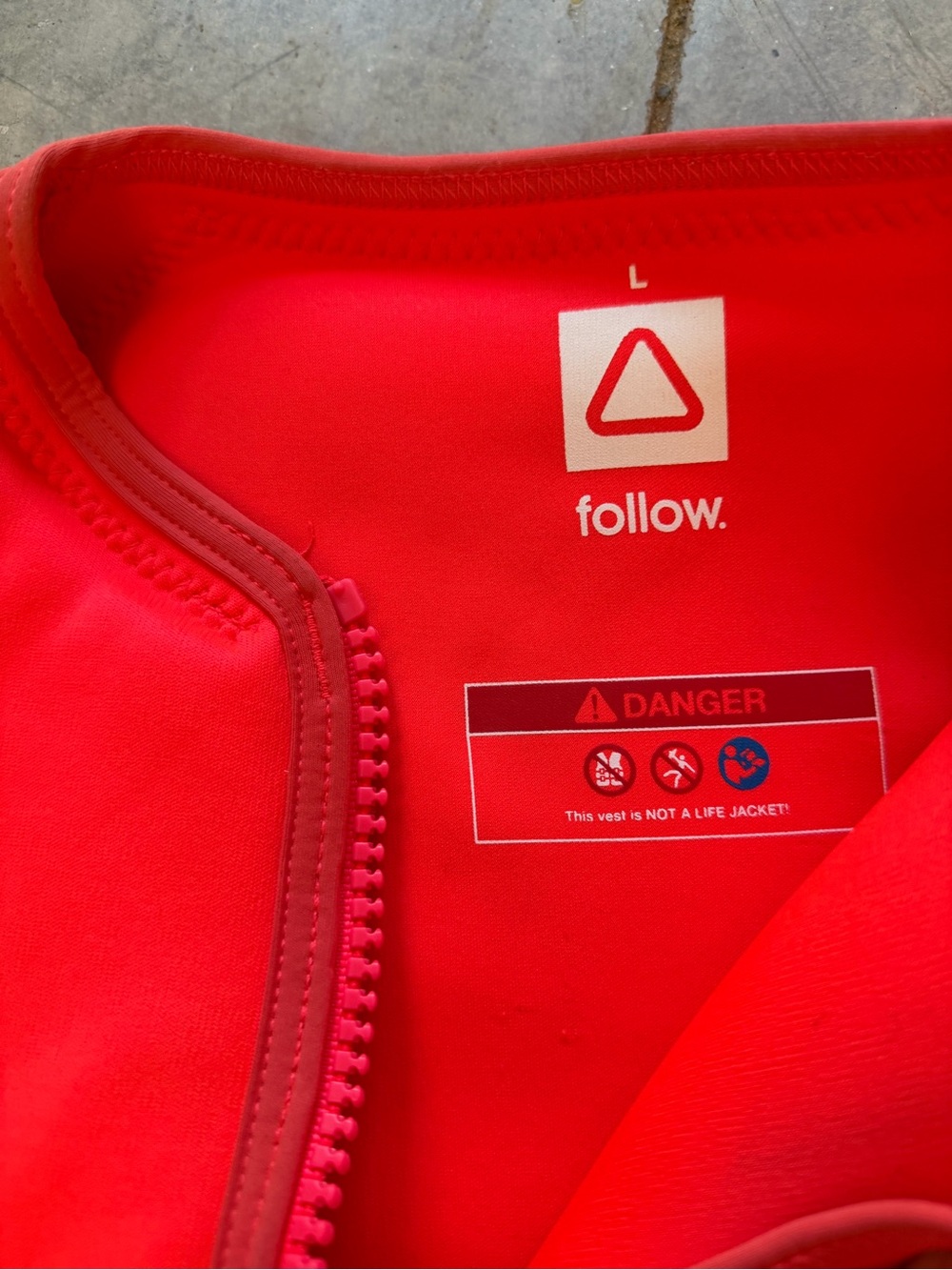 Follow Surf Life Jacket Large - Picture 2 of 3